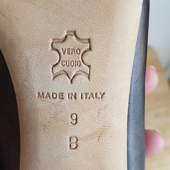 Isaac Mizrahi made in Italy black heels size 9 - Picture 4 of 4